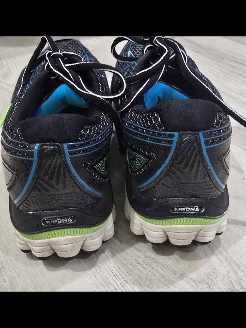 Brooks Mens Glycerin 12 Black/Green Gecko/Atomic Blue Running Shoe 10.5 - Picture 6 of 10